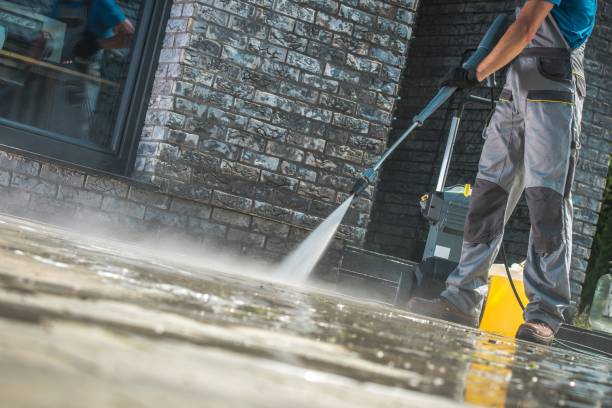 Best Driveway Pressure Washing  in Salem, OR